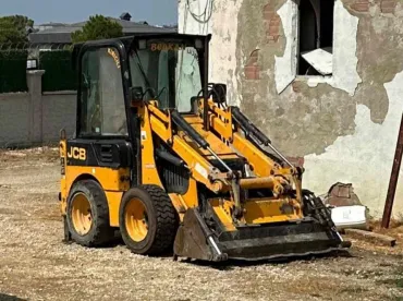 Kahramanmaraş Tır Üstünden Malzeme İndirme